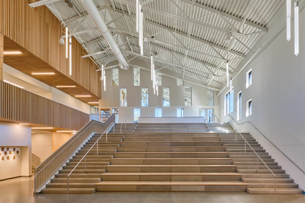 LA Center Middle School